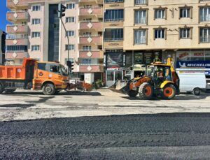 “Muş’ta Yol Güvenliği İçin Yama Çalışmaları Başladı”