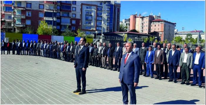 Muş’ta 19 Ekim Muhtarlar Günü törenle kutlandı