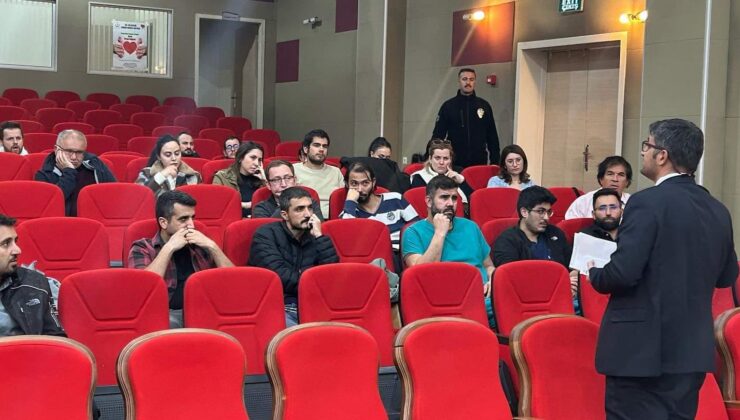 “İl Sağlık Müdürü Uzm. Dr. Besim HACIOĞLU’ndan Doktorlarla Hizmet Kalitesi Toplantısı”