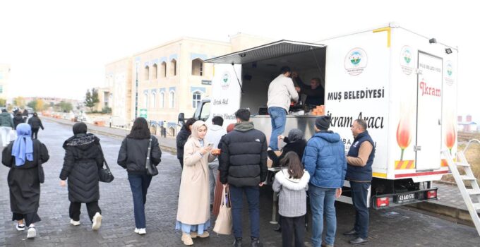 “Muş Belediyesi’nden MAUN Öğrencilerine Sınav Haftasında Sıcak Çorba Desteği”