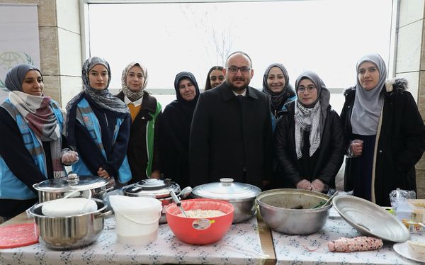 Muş Alparslan Üniversitesi’nde Kermes: Gazze ve İhtiyaç Sahipleri İçin Yardım Eli Uzatıldı