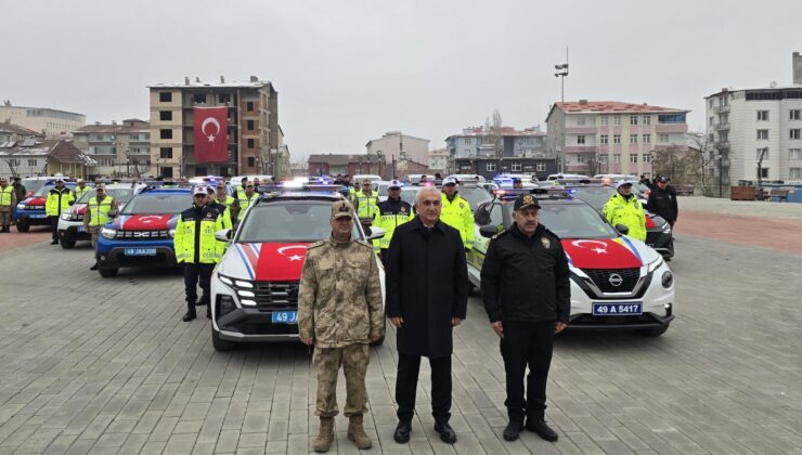 Muş’ta Jandarma ve Emniyete Yeni Hizmet Araçları Teslim Edildi