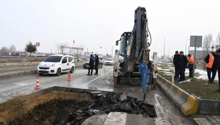 Muş’ta Su Patlağına Hızlı Müdahale