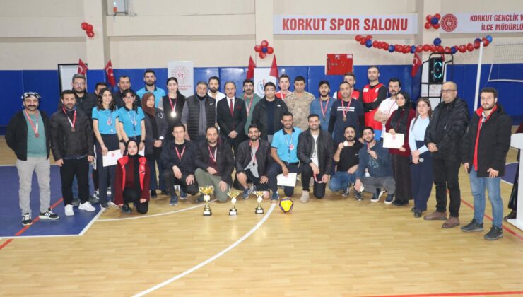 KORKUT’TA VOLEYBOL TURNUVASI SONA ERDİ