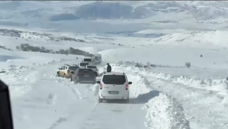 Muşta Tipide Mahsur Kalan araçlar kurtarıldı